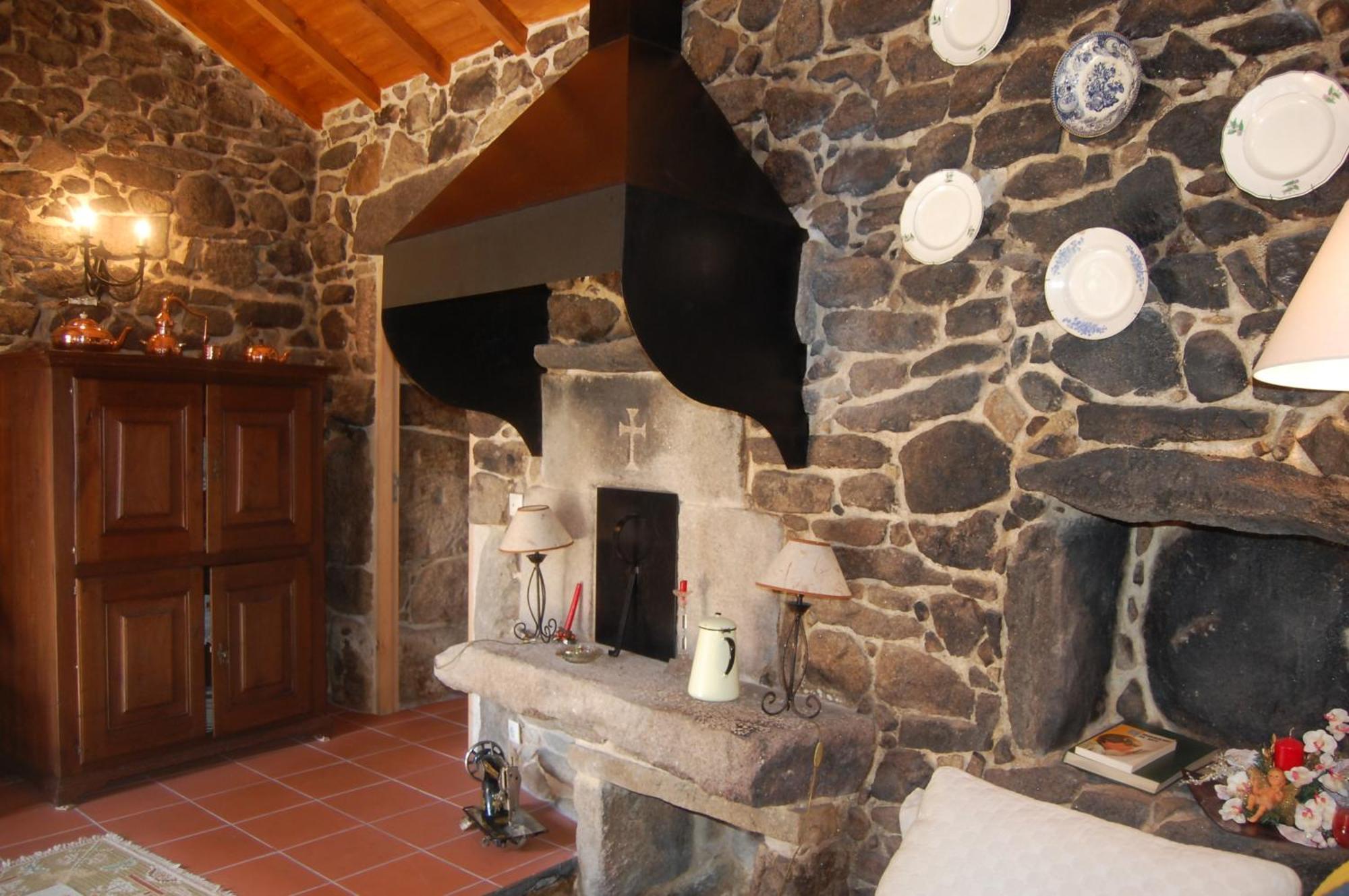 Outros Tempos Turismo De Aldeia Hotel Aricera Exterior photo